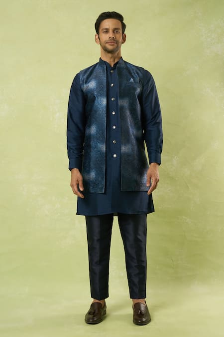 Buy_Arihant Rai Sinha_Blue Jacquard, Silk Embroidery Acanthus Flora Woven Bundi Kurta Set 