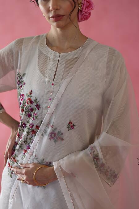 Buy_Begum_Ivory Silk, Organza Zari, Gota Patti, Embroidery Collared Phirni Kurta Set _Online_at_Aza_Fashions