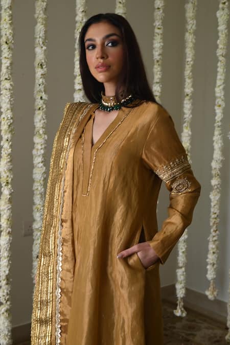 Buy_Shorshe Clothing_Gold Handloom Cotton, Tissue Embroidery, Lace Split Antique Handwoven Anarkali _Online_at_Aza_Fashions