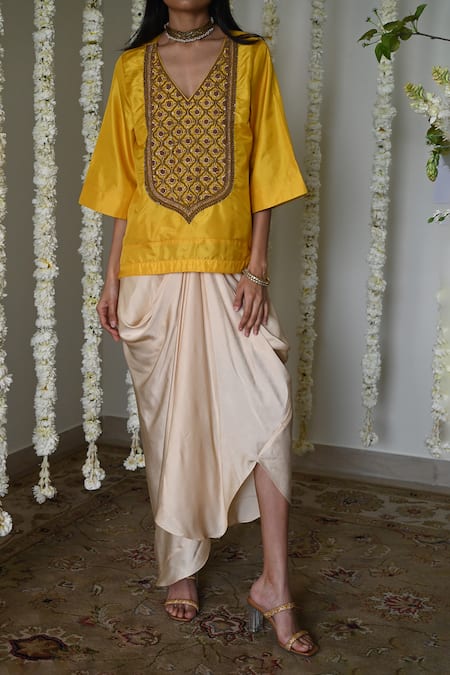 Shop_Shorshe Clothing_Yellow Silk, Satin Embroidery V-neck Hand Kurta Set _Online_at_Aza_Fashions