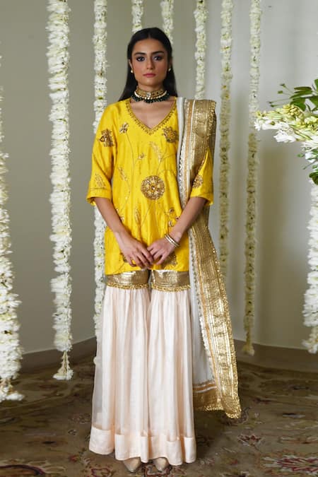 Shorshe Clothing_Yellow Silk, Organza, Satin Embroidery, Lace V-neck Raw Kurta Set _Online_at_Aza_Fashions