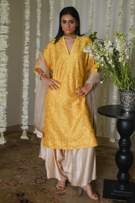 Shorshe Clothing Yellow Chanderi, Satin Embroidery V-neck Hand Kurta With Cowl Palazzo at Aza Fashions Shorshe Clothing_Yellow Chanderi, Satin Embroidery V-neck Hand Kurta With Cowl Palazzo _at_Aza_Fashions