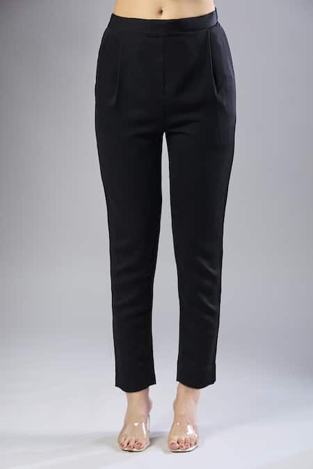 Buy Naintara Bajaj Black V-neck Korean Bsy Top And Pant Set Buy_Naintara Bajaj_Black V-neck Korean Bsy Top And Pant Set