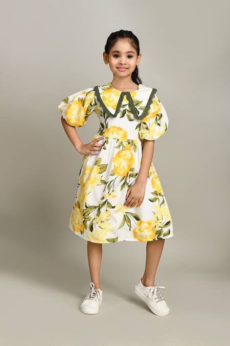 Buy_Petite Pomme_White Cotton Floral Fit And Flare Dress