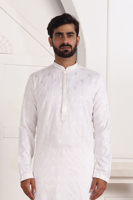 Arihant Rai Sinha_Off White Silk Embroidery Kurta Set _Online_at_Aza_Fashions