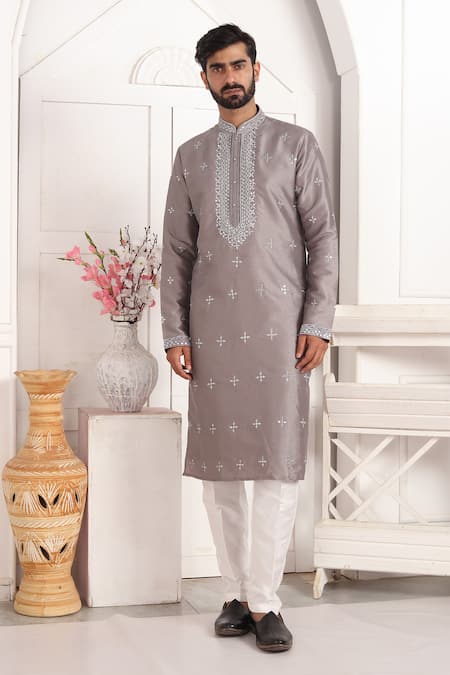 Buy_Arihant Rai Sinha_Gray Silk, Chanderi Mirrors, Embroidery Grey Kurta Set With Aligadhi Pant 