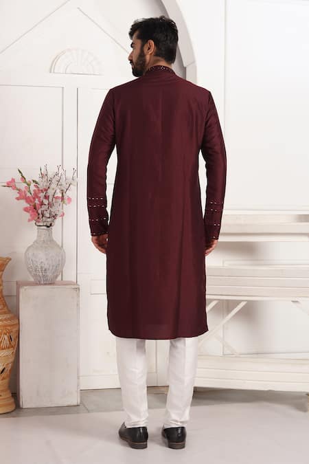 Arihant Rai Sinha Wine Straight Kurta Set with Aligadhi Pant 