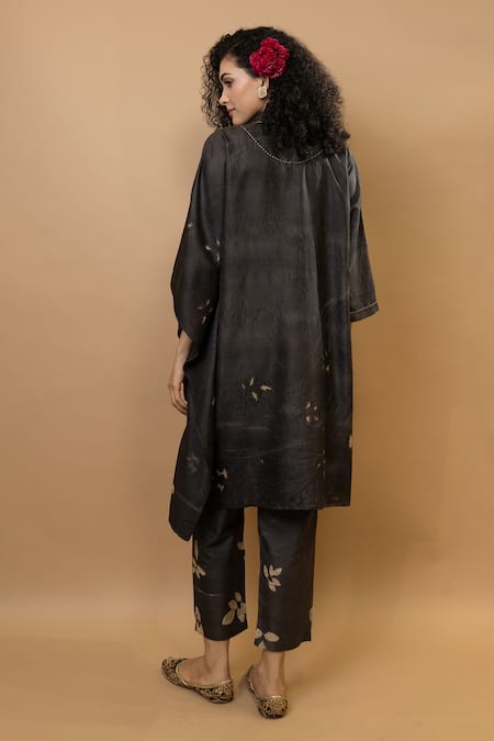 Shop_Krishna Mehta_Black Silk Collared Neelkanth Patterned Kaftan _at_Aza_Fashions