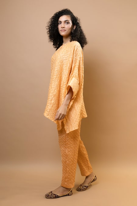 Shop_Krishna Mehta_Peach Silk Split V-neck Bandej Kaftan _at_Aza_Fashions