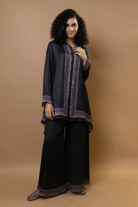 Krishna Mehta Black Modal Collared Block Printed Asymmetric Shirt And Trousers Set at Aza Fashions Krishna Mehta_Black Modal Collared Block Printed Asymmetric Shirt And Trousers Set _at_Aza_Fashions