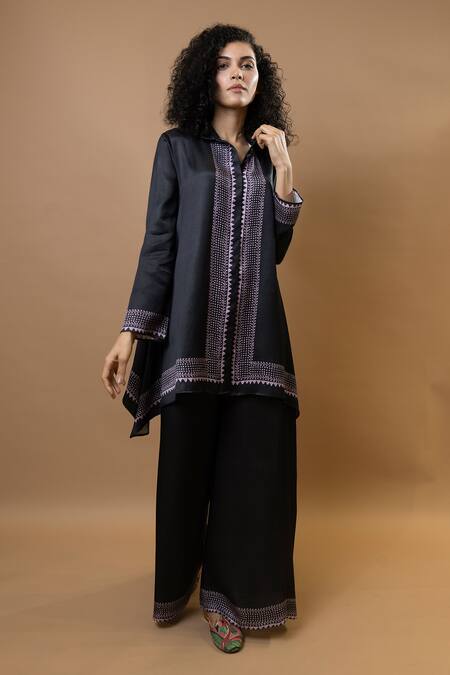 Krishna Mehta_Black Modal Collared Asymmetric Block-printed Shirt _Online_at_Aza_Fashions