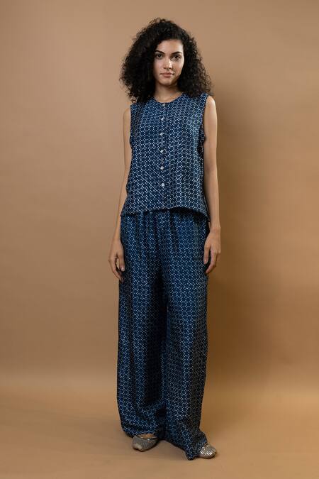 Krishna Mehta Blue Modal Round Neck Indigo Block-printed Sleeveless Blouse Online at Aza Fashions Krishna Mehta_Blue Modal Round Neck Indigo Block-printed Sleeveless Blouse _Online_at_Aza_Fashions