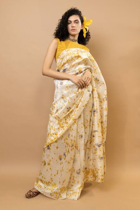 Krishna Mehta Yellow Silk Round Neck Marigold Printed Saree With Blouse at Aza Fashions Krishna Mehta_Yellow Silk Round Neck Marigold Printed Saree With Blouse _at_Aza_Fashions