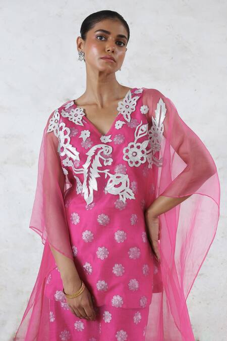 Buy_Saksham & Neharicka_Pink Embroidery V-neck Floral Motif Benarasi Co-ord Set 