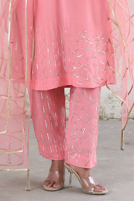 Buy_Saksham & Neharicka_Pink Cotton, Net Embroidery, Zari V-neck Golapi Kurta Set _Online_at_Aza_Fashions
