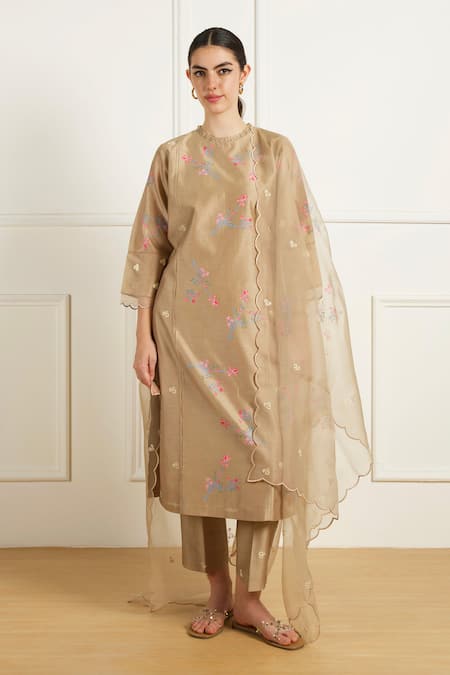 Arcvsh By Pallavi Singh_Beige Silk, Chanderi, Organza Embroidery Round Neck Kurta Set _Online_at_Aza_Fashions