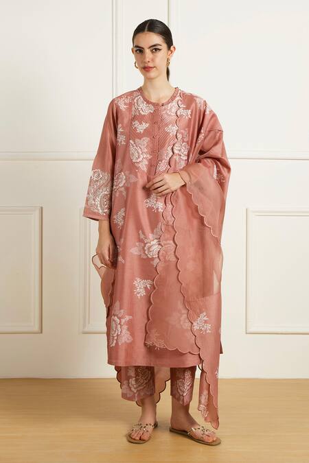 Buy_Arcvsh By Pallavi Singh_Peach Silk, Chanderi, Organza Lace, Embroidery Round Discharge Print Kurta Set _Online_at_Aza_Fashions