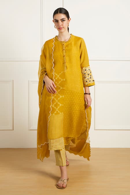 Shop_Arcvsh By Pallavi Singh_Yellow Linen, Organza Embroidery Round Neck Ochre Discharge Printed Kurta Set _Online_at_Aza_Fashions
