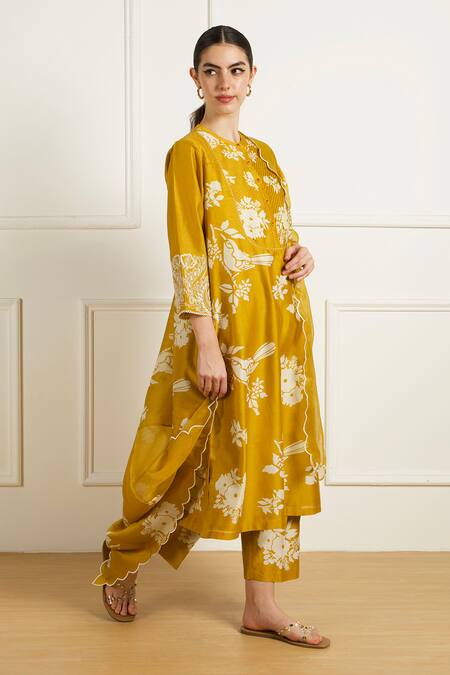 Buy Arcvsh By Pallavi Singh Yellow Silk, Chanderi Embroidery Round Neck Ochre Discharge Print Kurta Set Online at Aza Fashions Buy_Arcvsh By Pallavi Singh_Yellow Silk, Chanderi Embroidery Round Neck Ochre Discharge Print Kurta Set _Online_at_Aza_Fashions