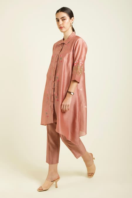 Arcvsh By Pallavi Singh Peach Silk, Chanderi Embroidery Collared Pant Set Online at Aza Fashions Arcvsh By Pallavi Singh_Peach Silk, Chanderi Embroidery Collared Pant Set _Online_at_Aza_Fashions