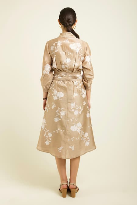 Shop Arcvsh By Pallavi Singh Beige Silk, Chanderi Embroidery Collared Tie Up Midi Dress at Aza Fashions Shop_Arcvsh By Pallavi Singh_Beige Silk, Chanderi Embroidery Collared Tie Up Midi Dress _at_Aza_Fashions