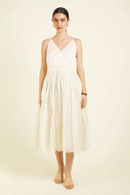 Buy_Arcvsh By Pallavi Singh_Ivory Organza, Brocade Embroidery Open Neck, Jacket Dress _Online_at_Aza_Fashions