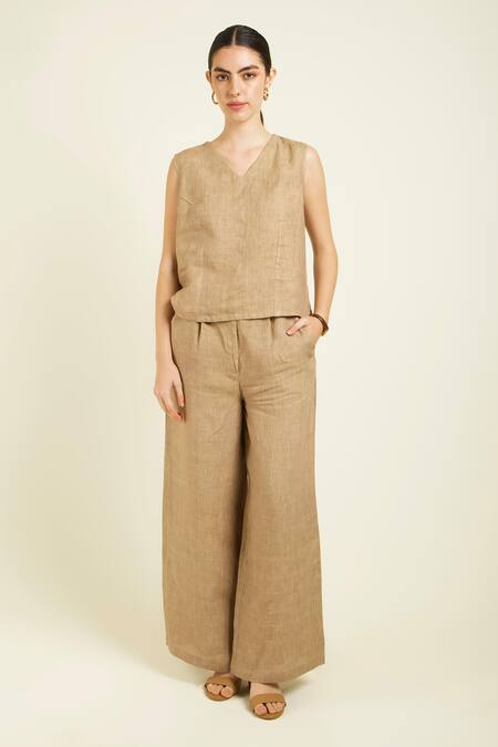 Arcvsh By Pallavi Singh Beige Linen Embroidery Collared, V-neck Handblock Printed Jacket And Pant Set Online at Aza Fashions Arcvsh By Pallavi Singh_Beige Linen Embroidery Collared, V-neck Handblock Printed Jacket And Pant Set _Online_at_Aza_Fashions