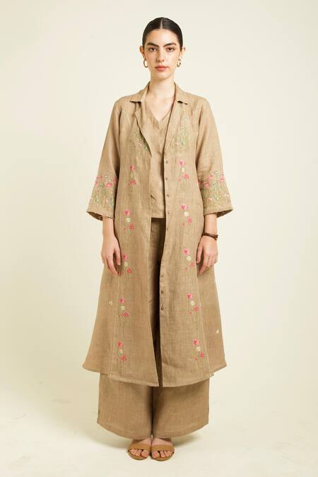 Shop Arcvsh By Pallavi Singh Beige Linen Embroidery Collared, V-neck Handblock Printed Jacket And Pant Set Online at Aza Fashions Shop_Arcvsh By Pallavi Singh_Beige Linen Embroidery Collared, V-neck Handblock Printed Jacket And Pant Set _Online_at_Aza_Fashions