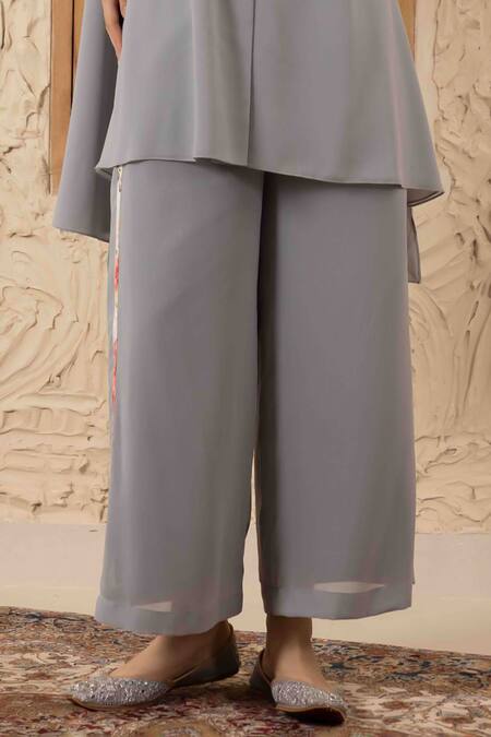 Ajiesh Oberoi Gray Georgette Embroidery Collared Floral Kurta Set Online at Aza Fashions Ajiesh Oberoi_Gray Georgette Embroidery Collared Floral Kurta Set _Online_at_Aza_Fashions