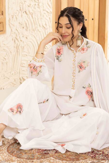 Shop Ajiesh Oberoi Ivory Georgette, Muslin Embroidery, Applique Mandarin Collar Floral Kurta Set Online at Aza Fashions Shop_Ajiesh Oberoi_Ivory Georgette, Muslin Embroidery, Applique Mandarin Collar Floral Kurta Set _Online_at_Aza_Fashions
