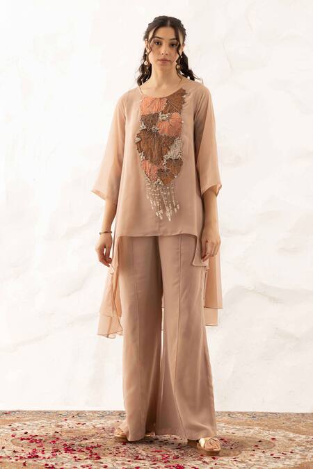 Shop Ajiesh Oberoi Beige Georgette, Muslin Crystals Round Neck Applique Yoke Work Kurta Set Online at Aza Fashions Shop_Ajiesh Oberoi_Beige Georgette, Muslin Crystals Round Neck Applique Yoke Work Kurta Set _Online_at_Aza_Fashions