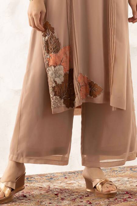 Ajiesh Oberoi Beige Georgette, Muslin Embroidery, Applique Patiyala Kurta Set With Dupatta Online at Aza Fashions Ajiesh Oberoi_Beige Georgette, Muslin Embroidery, Applique Patiyala Kurta Set With Dupatta _Online_at_Aza_Fashions