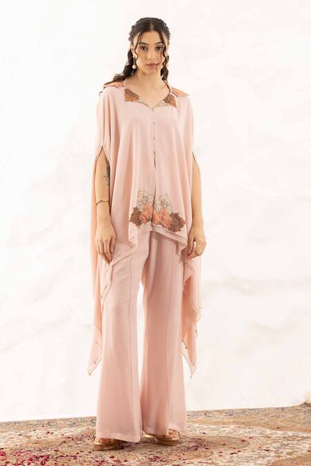 Ajiesh Oberoi_Rose Gold Georgette, Muslin Embroidery, Applique Collared Kurta Set _at_Aza_Fashions