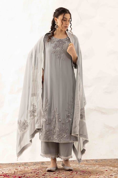 Shop_Ajiesh Oberoi_Gray Georgette, Muslin Embroidery Round Neck 3d Leaf Kurta Set _Online_at_Aza_Fashions