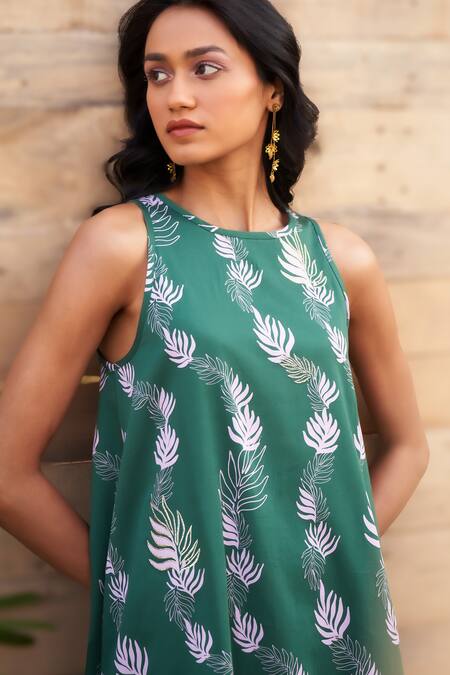 Charkhee_Green Cotton Satin Zari Round Neck Leaf Printed Kurta Set _at_Aza_Fashions