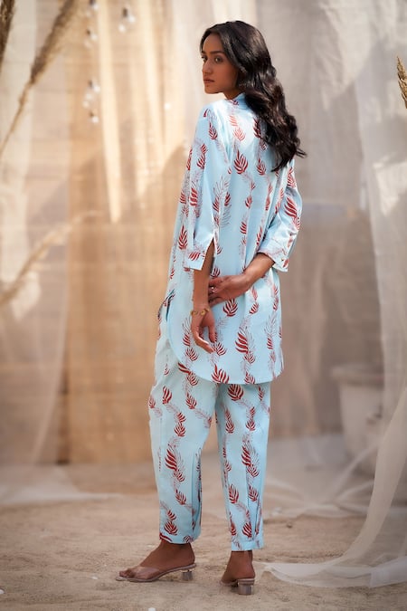 Shop Charkhee Blue Cotton Satin Zari Split V-neck Leaf Printed Kurta Set at Aza Fashions Shop_Charkhee_Blue Cotton Satin Zari Split V-neck Leaf Printed Kurta Set _at_Aza_Fashions