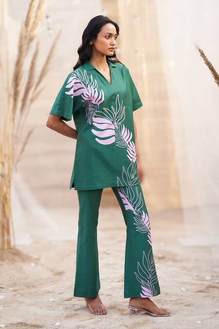 Shop_Charkhee_Green Cotton Satin V-neck Leaf-print Co-ord Set _Online_at_Aza_Fashions
