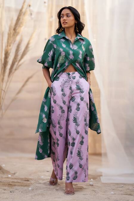 Buy_Charkhee_Green Cotton Satin Zari Collared Leaf Print Kurta And Pant Set 