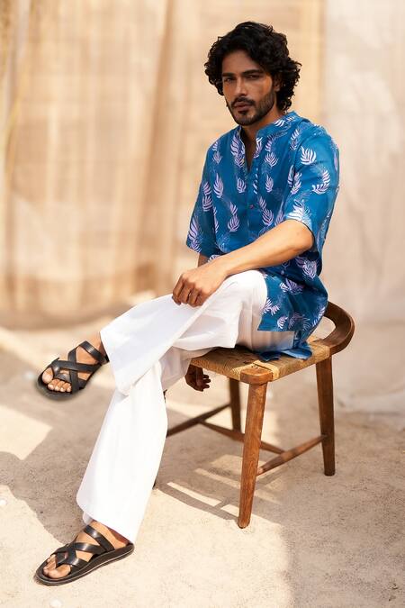Buy Charkhee Blue Cotton Satin, Poplin Leaf Print Ocean Kurta Set Buy_Charkhee_Blue Cotton Satin, Poplin Leaf Print Ocean Kurta Set