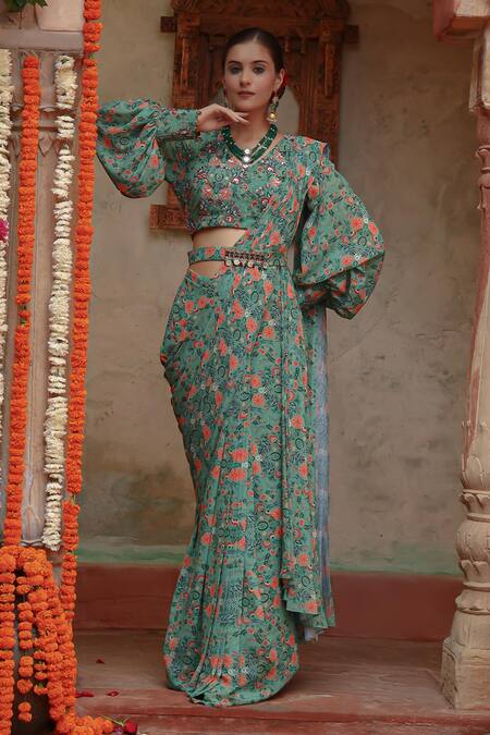 Buy_Gazab by Miku Kumar_Green Georgette Embroidery V-neck Boho Print Pre-draped Saree Set _Online_at_Aza_Fashions