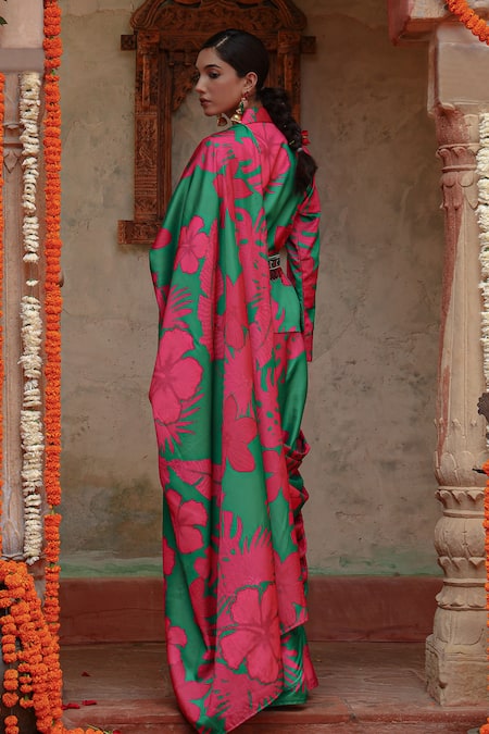 Gazab by Miku Kumar Printed Green Saree With Jacket 