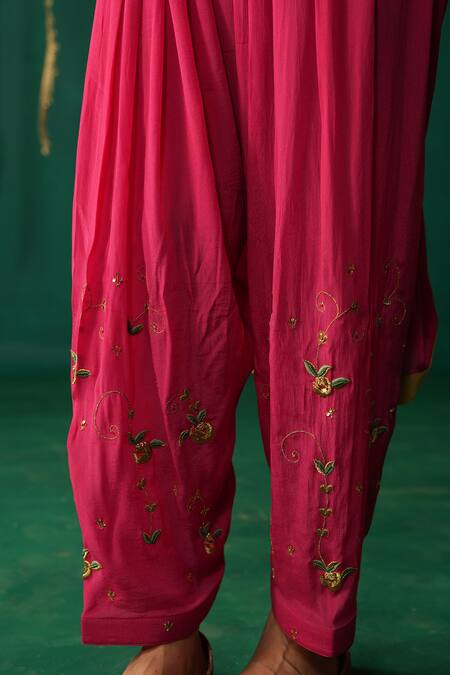 Buy_Leela By A_Pink Crepe, Organza Embroidery Round Neck Hot Anarkali Set _Online_at_Aza_Fashions