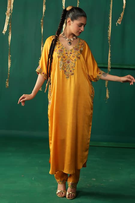 Buy_Leela By A_Yellow Linen, Satin Embroidery Open Neck Phiran Kurta Set With _Online_at_Aza_Fashions