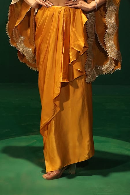 Buy_Leela By A_Yellow Linen, Satin Gota Patti, Embroidery Round Neck Kesar Kurta Set _Online_at_Aza_Fashions