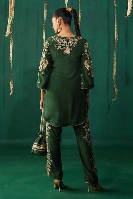 Leela By A Embroidered Green Kurta Set 