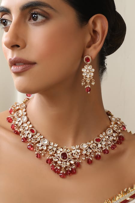 Shop Swabhimann Red Stones, Rhinestones Rose Gold Polki Necklace Set Online at Aza Fashions Shop_Swabhimann_Red Stones, Rhinestones Rose Gold Polki Necklace Set _Online_at_Aza_Fashions
