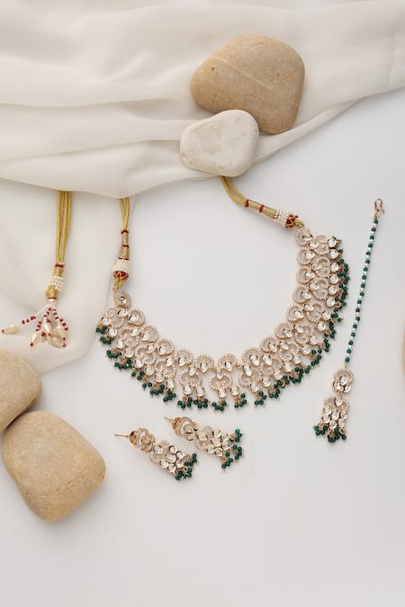 Shop Swabhimann Green Stones, Beads Rose Gold Polki Necklace Set With Maang Tikka Online at Aza Fashions Shop_Swabhimann_Green Stones, Beads Rose Gold Polki Necklace Set With Maang Tikka _Online_at_Aza_Fashions