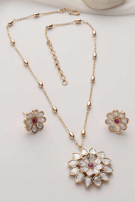 Swabhimann Red Stones Rose Gold Polki Pendant Set Online at Aza Fashions Swabhimann_Red Stones Rose Gold Polki Pendant Set_Online_at_Aza_Fashions