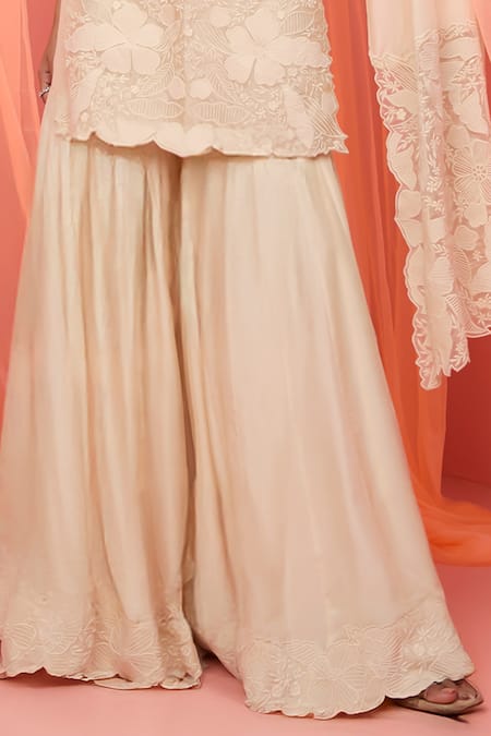 Vasavi Shah_Ivory Organza, Silk Applique, Embroidery Round Floral Short Kurta Gharara Set _Online_at_Aza_Fashions
