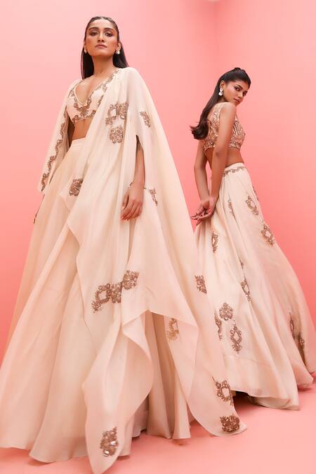 Buy_Vasavi Shah_Ivory Tissue, Silk Embroidery, Sequins V-neck Metallic Cape Set _Online_at_Aza_Fashions
